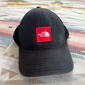 The North Face Black Cap